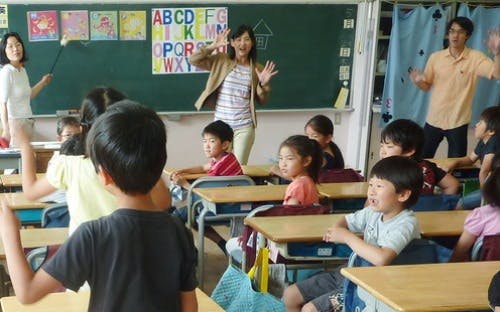 Người Nhật và triết lý giáo dục không trường chuyên lớp chọn